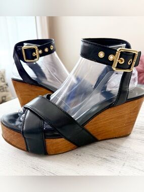 Tory Burch Black Leather Wedge strap Sandals size 8.5M